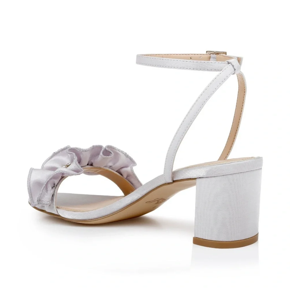 Badgley Mischka‎ Jewel Desirie Ruffle Block Heel Sandal New